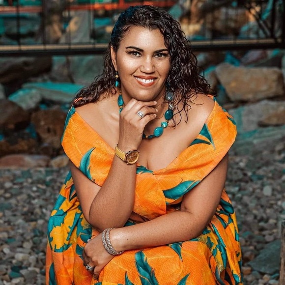 Meet your Posher, Chasity - Picture 2 of 2